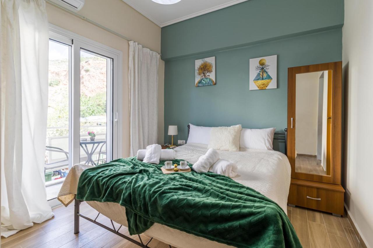 Couples Retreat, Fully Equipped Studio/ Loutraki Beach Lejlighed Eksteriør billede