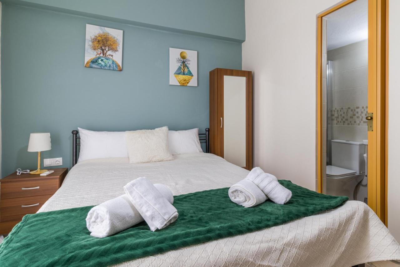 Couples Retreat, Fully Equipped Studio/ Loutraki Beach Lejlighed Eksteriør billede